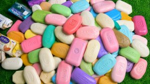 Удовольствие на несколько минут: 3 радужные ванночки с конфетами M&M's и волшебной слизью