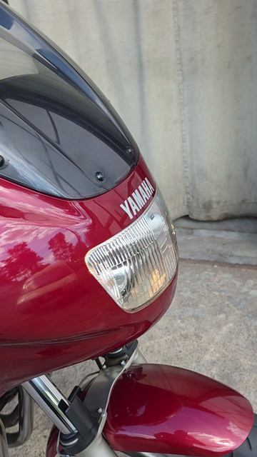 Yama Xj900