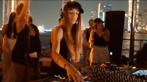 MADI - Indie Dance Set l BOATRIDERS X TECHNOANDCHILL