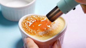 AI ASMR ✨ Делаем стеклянный ванильный крем-брюле 🍮