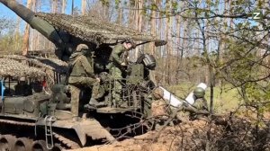 Служба ГСМ. Запарожская область. САУ «Пион» ракетоносец Ту-160.