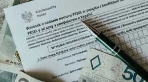 ПОШЛИ ВОН ИЗ ПОЛЬШИ,В Польше украинцам начали отказывать в статусе UKR