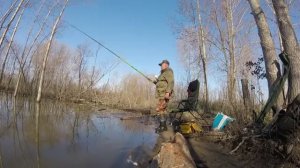 В деревьях мощная рыба и сходы Поймала ВСЁ РАВНО Рыбалка 2026