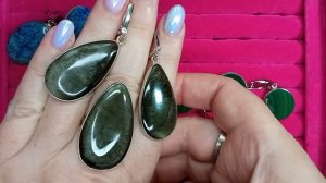 Каменная лавка( наборы в нейзильбере, кулоны, серьги, кожа 2 часть)