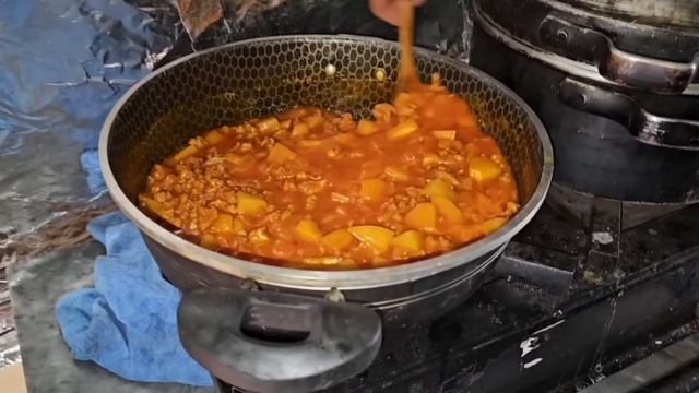 10ч. Первое купание мальчиков в горном бассейне после нескольких месяцев упорных тренировок. смотреть онлайн