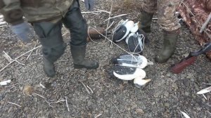 Охота на гуся. Отстрелили клюв, пришлось добирать.