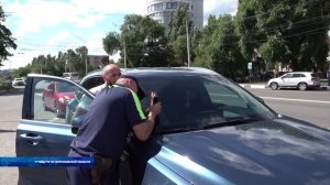 Воронежцев предупредили о фейках про новые штрафы за использование телефона за рулём