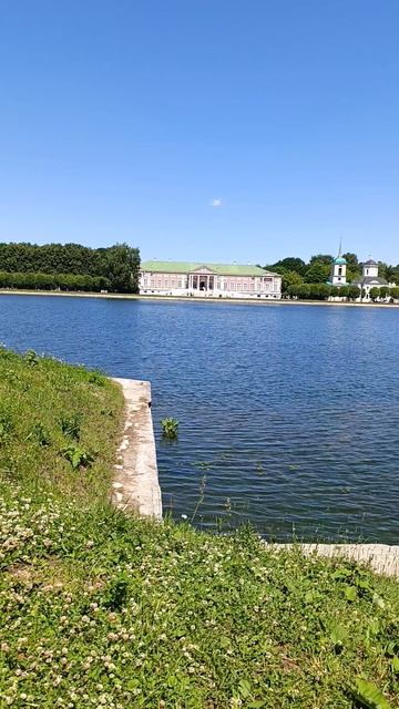 Прогулки по Москве: Кусково 2026 эпизод 2 идём вдоль пруда к лилиям и дворцу