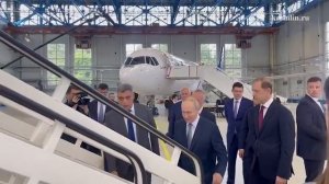 ‼️🇷🇺✈️ Российские самолеты должны успешно конкурировать с зарубежными, задел для этого есть, — Пут