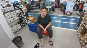 Вот и ПОМОГАЙ людям после ТАКОГО! ВЫГОДНО купила летние сандалии на МАЛЬЧИКА) А Вовану ОБЛОМ! Влог