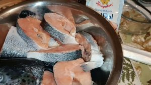 ВЕЧЕР РАЗДЕЛЫВАЮ РЫБУ, ГОТОВЛЮ С ВЕЧЕРА..