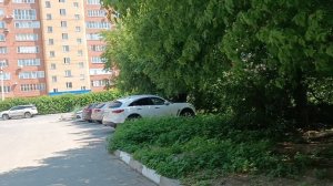 Здание где ещё живут люди