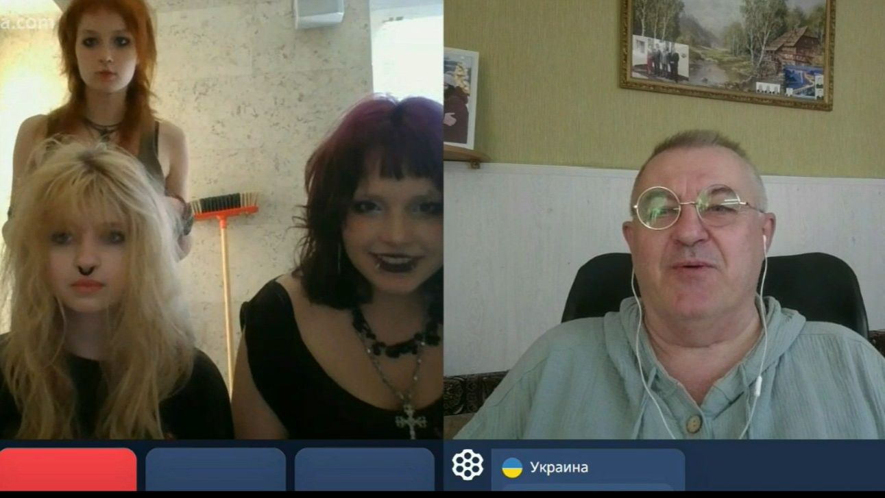 Ох как корежит чертей от святого гаагского суда смотреть онлайн