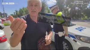 🔥#2. ДИКИЙ НАРУШИТЕЛЬ КИДАЕТСЯ НА КАМЕРУ ИНСПЕКТОРА ГАИ БЕЗДЕЙСТВУЮТ🔥