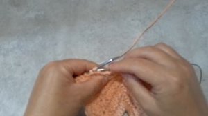 Узор спицами. Вертикальные ажурные полоски номер 1