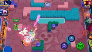 Играю в Brawl Stars 2 часть, играю с другом, у меня новый аккаунт