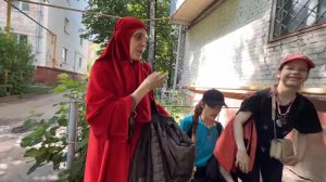 Вася на сене.Срочно спасать от такой матери