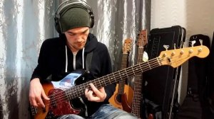 Bass Riff «Give Away» on Fender Jazz Bass 5 String