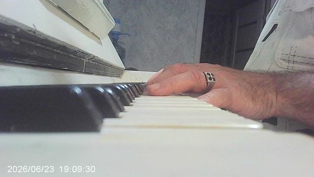 Пианино: "Во поле берёза стояла" (в обработке исполнителя)