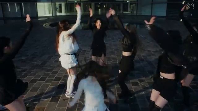 "THE CHASE" HEARTS2HEARTS MV смотреть онлайн