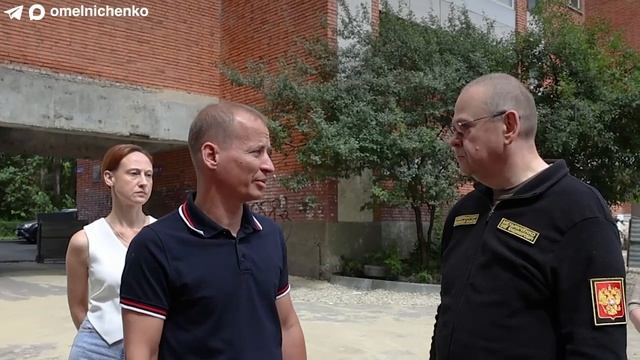 Губернатор Олег Мельниченко контролирует реализацию в Пензе программы "Мой двор" смотреть онлайн