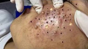 Успокаивающий уход за лицом для снятия стресса в спа-салоне класса люкс: обретение внутреннего по...