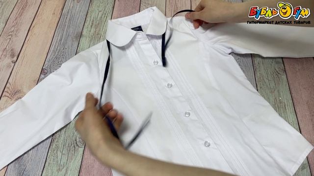 Блузка Lanson Kids школьная классическая на пуговицах с отстроченными защипами и бантиком белая  - видео