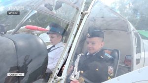 От моделей самолетов к настоящим полетам: как в Брянске готовят будущих летчиков