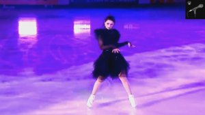 Камила Валиева «Дарите женщинам цветы»