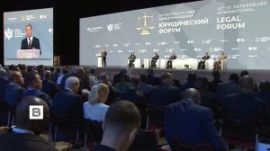 Медведев обвинил МВФ и Всемирный банк в неоколониальном «рэкете»