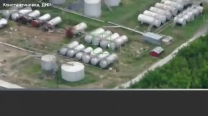 Российский флаг развевается на освобождённой улице в Константиновке. Наши ребята неустанно продвигаю