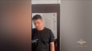В столичном метро мужчина с оружием устроил драку из-за девушки