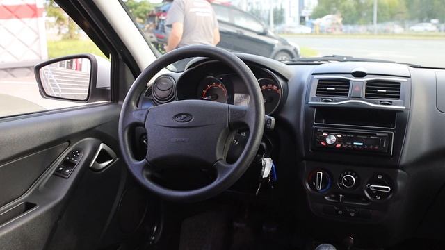 LADA Granta смотреть онлайн
