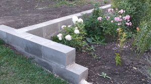 Подпорная стенка из стеновых блоков