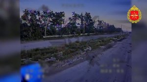 ‼️🇷🇺💥Войска беспилотных систем уничтожают врага

▪️Оператор ВБС отработали по пехотной группе. Пр