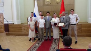 ЖИТЕЛЯМ КРАСНОЯРЬЯ ВРУЧЕНЫ ГОСУДАРСТВЕННЫЕ И КРАЕВЫЕ НАГРАДЫ