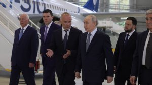 Путину презентовали три полностью импортозамещенных лайнера в Жуковском