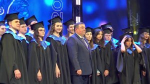 В Московском госуниверситете имени Сеченова вручили дипломы молодым специалистам.
