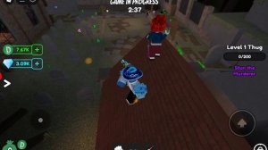 играю в the dank murderer x (мм2 но лучше)