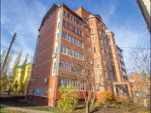 Продается трехкомнатная квартира в Уфе по улице Набережная реки Уфы, 3/2