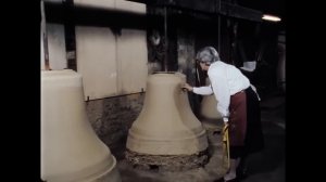 Вот так когда-то изготавливали все церковные колокола