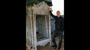 СТАРЬЁВЩИКИ:Старинные оконные наличники.