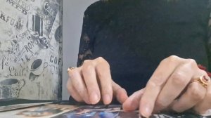 Между вами что-то было или вы всё придумали? Будет ли продолжение? Расклад Таро