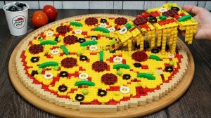 Слишком НАСТОЯЩАЯ, чтобы быть конструктором LEGO: Рецепт супер-сырной пиццы с тонкой корочкой!