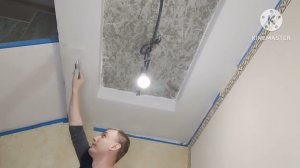 У вас на потолке конструкция из гипсокартона? Добавьте декоративной краски!