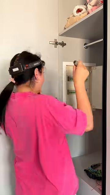 Быстро передумала 😂 забавная комедия.