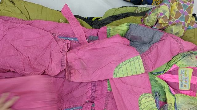 Лыжные костюмы сплошные винтаж  секонд оптом 16 пак