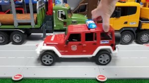 Полиция и пожарные машины 🚒 Игрушки для детей