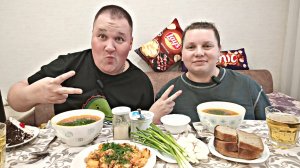 МУКБАНГ БОРЩ, картошка с мясом, торт / ОБЖОР борщ с салом и зелёным луком / mukbang asmr eating