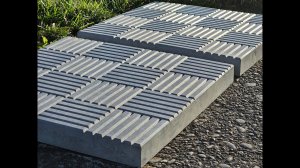 Изготовление тротуарной плитки в гараже. (Manufacture of pavers in the garage)
